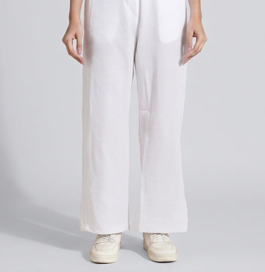 Flexgrid Relaxed Pant - White