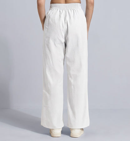 Flexgrid Relaxed Pant - White